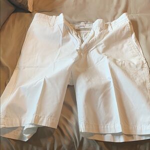 IZOD Men's White Shorts